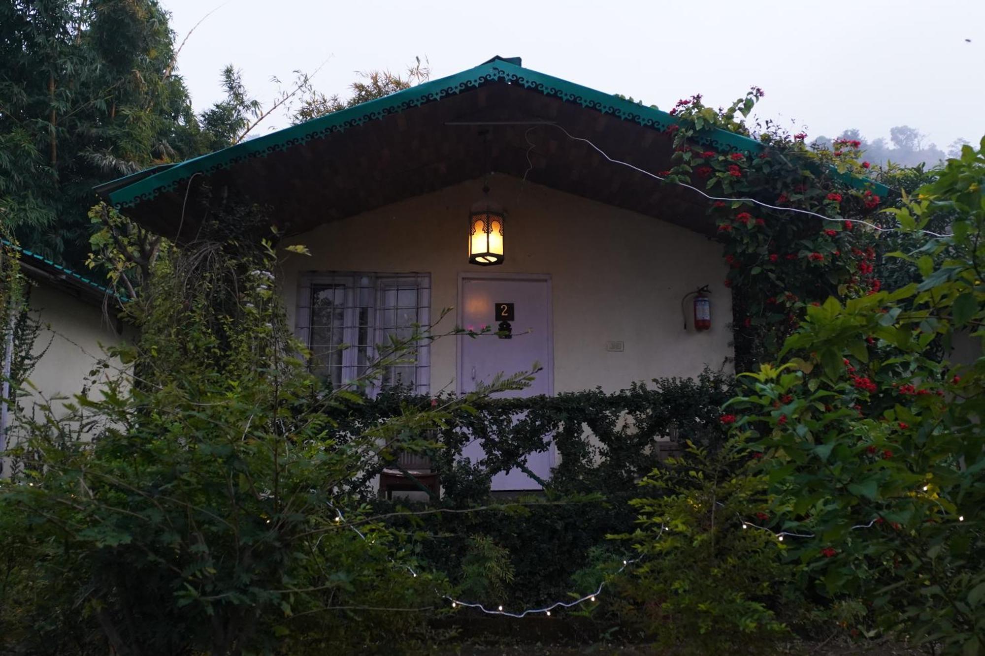 Shoolin Jungle Resort Rishīkesh Zewnętrze zdjęcie