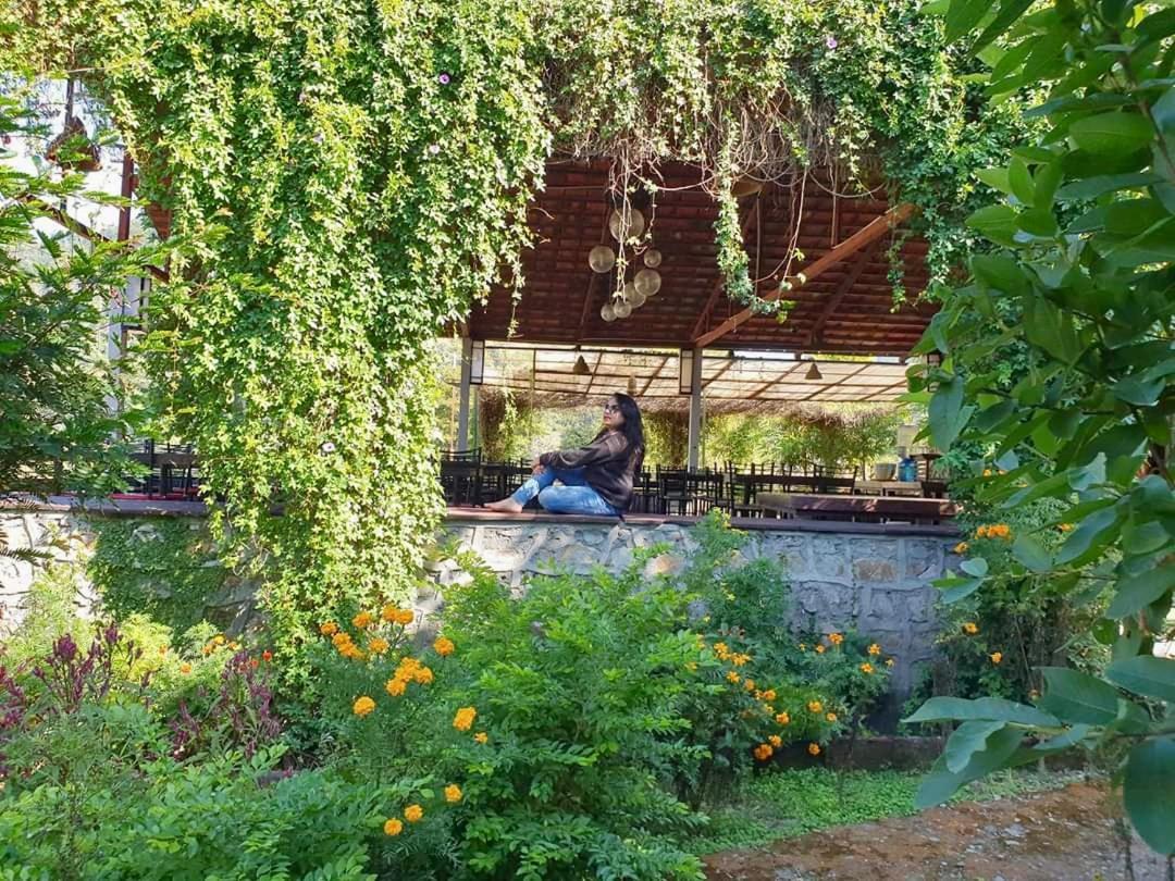 Shoolin Jungle Resort Rishīkesh Zewnętrze zdjęcie